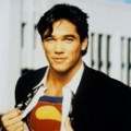 Dean cain dans smallville!!
